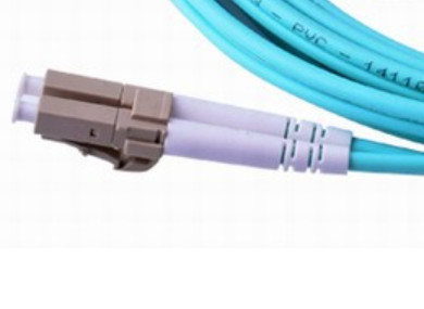 cordón de remiendo del lc lc OM3/OM4 3Meter PVC con varios modos de funcionamiento LSZH del duplex de 10 gigabites