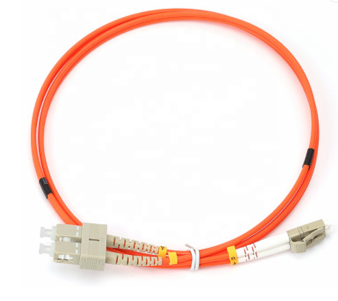 PVC con varios modos de funcionamiento a dos caras del SC LC 50/125 LSZH del cordón de remiendo de la fibra óptica de 2.0m m 3.0m m OM2