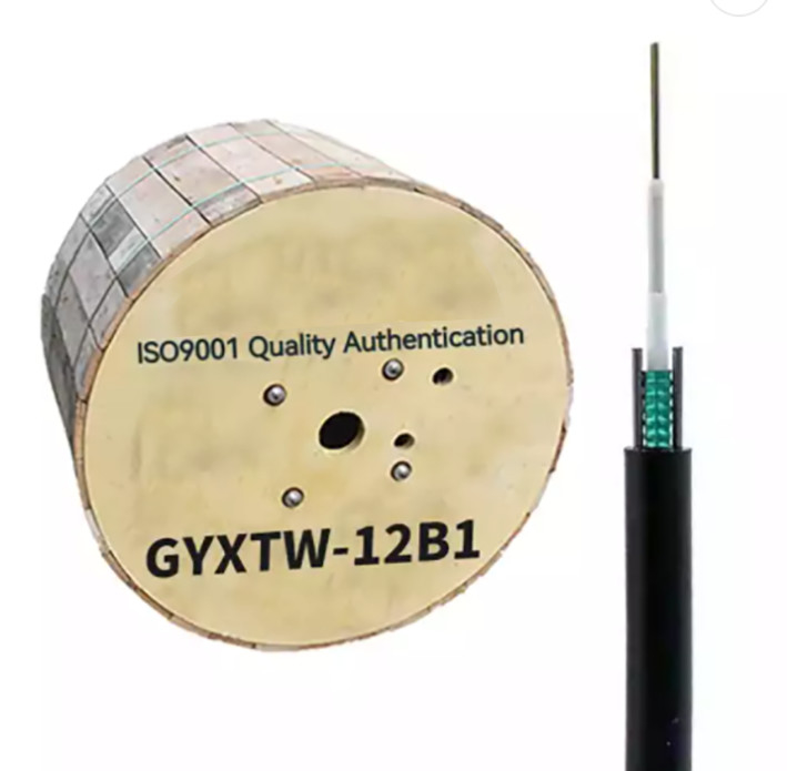 Cable de fibra óptica aéreo GYXTW G652D/SM 1500N de 12 fibras para la comunicación de las telecomunicaciones