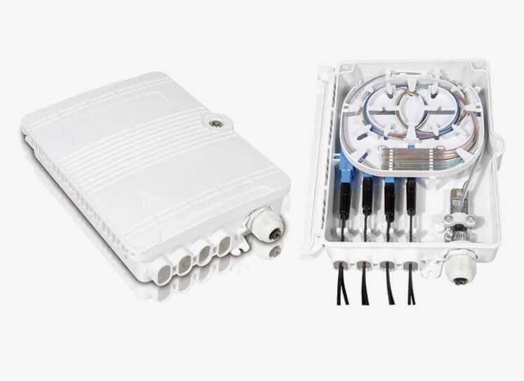 Caja terminal de distribución de la caja FTTH 8 de los corazones de la máquina del material común óptico al aire libre del ABS