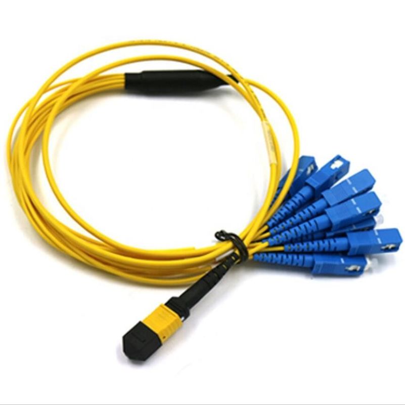 12 cable del desbloqueo de la base MPO, cable del remiendo del SC de MTP para FTTH FTTA