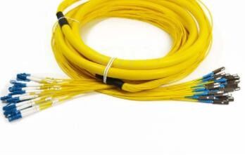OEM a una cara de la comunicación de las telecomunicaciones del LC UPC SM del cordón de remiendo de la fibra óptica de MU