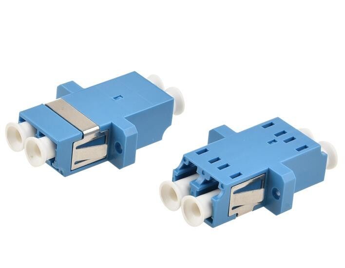 Adaptador óptico de una sola pieza Stype del adaptador del Lc del solo modo del Upc de la base polaca del duplex