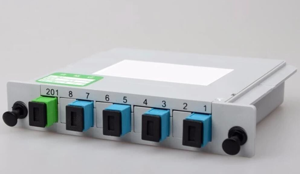 El PLC pasivo del SC UPC del divisor 1X4 de la fibra óptica del casete enchufa el tipo