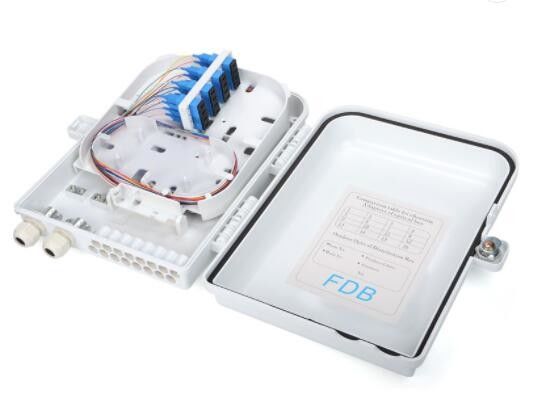 Divisor de Ftth LGX de los corazones de la caja de distribución de la fibra óptica del SC del ABS del SGS 16