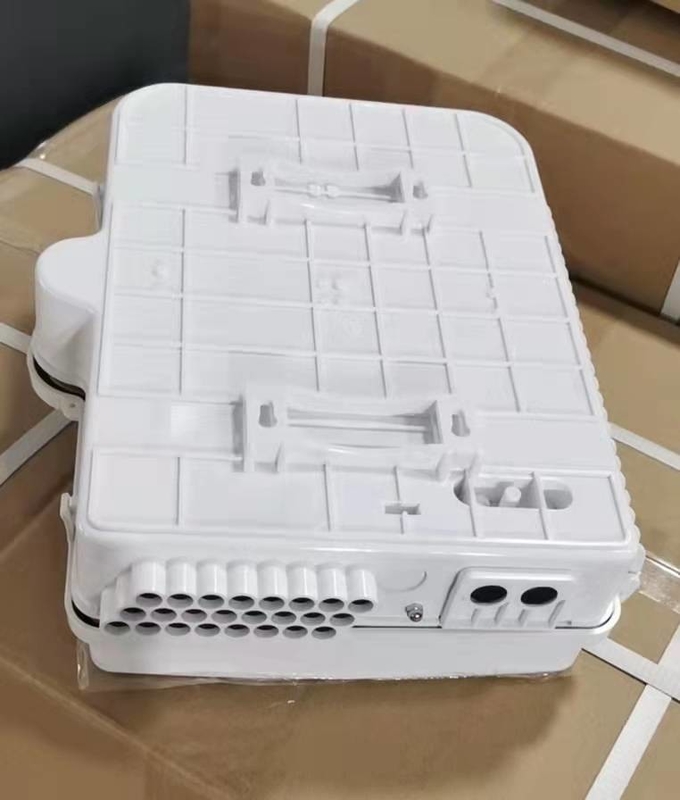 ABS impermeable de los corazones de la caja de distribución de la fibra óptica del conector ODP ODF 24 plástico