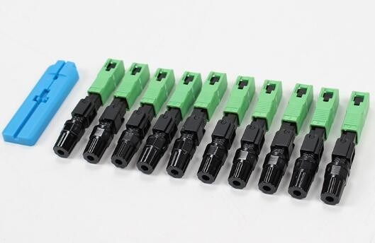 Sola pérdida de inserción rápida integrada del conector del SC APC del molde 0.3DB que pule Stype