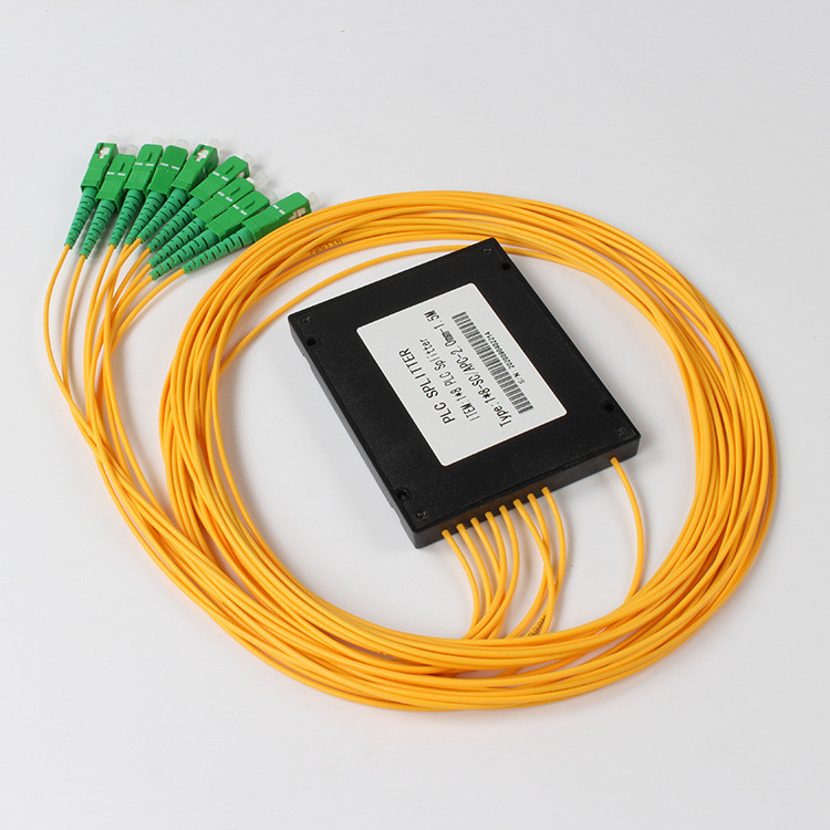 Rama 1.5Meter de la caja del SC APC del divisor del PLC del divisor 1 x 8 de la fibra óptica de 2.0M M