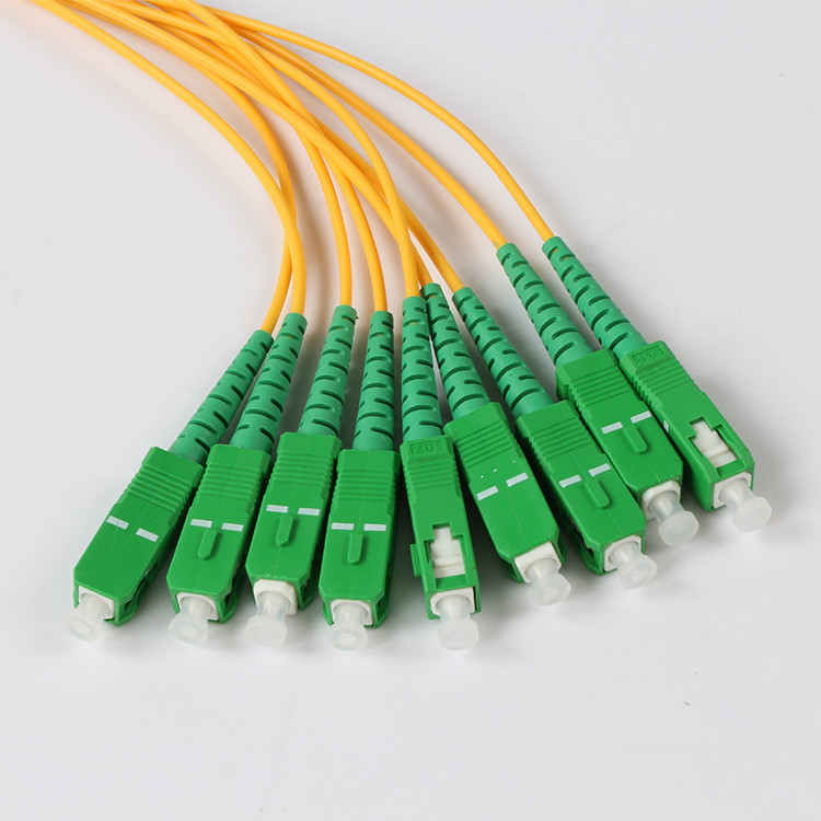 Rama 1.5Meter de la caja del SC APC del divisor del PLC del divisor 1 x 8 de la fibra óptica de 2.0M M