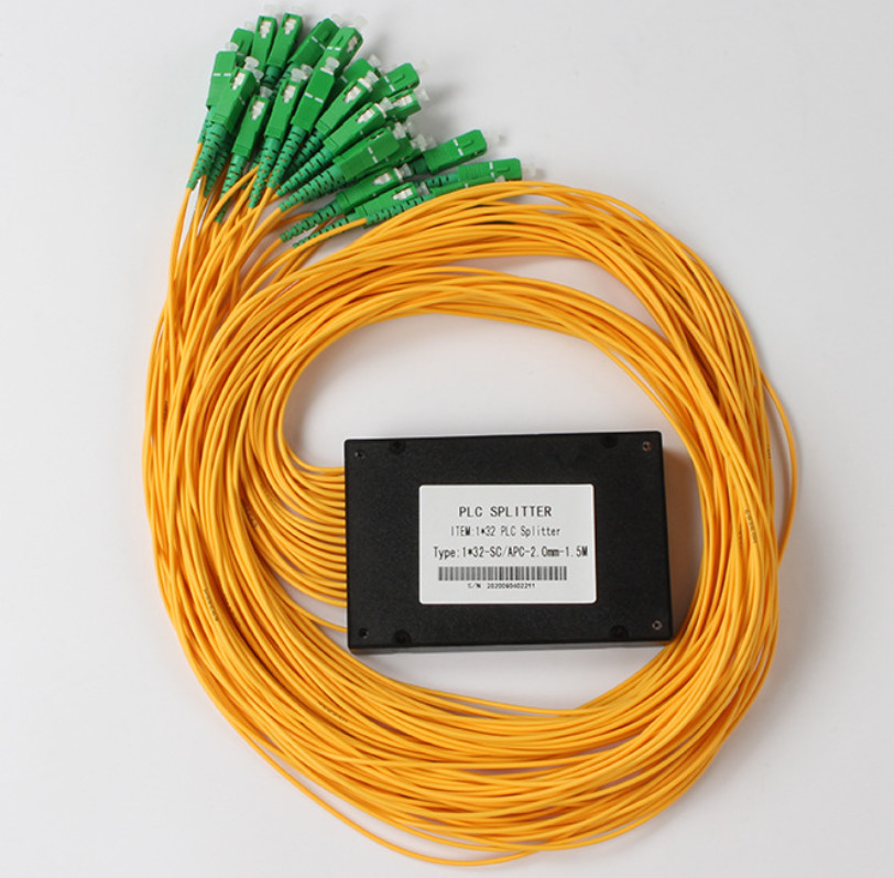 Fibra óptica del divisor del SC APC 1x32 para las coletas 1260nm - longitud de 2.0M M del trabajo 1650nm