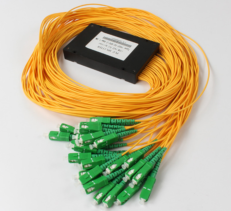 Fibra óptica del divisor del SC APC 1x32 para las coletas 1260nm - longitud de 2.0M M del trabajo 1650nm